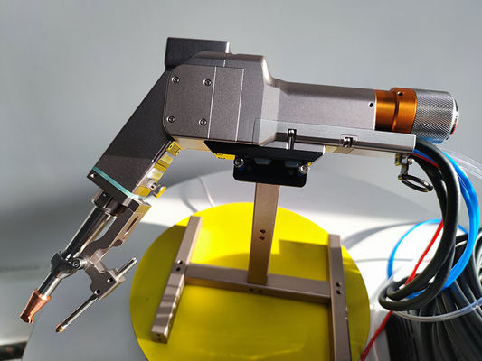 Giá tốt. Đầu hàn laser động cơ kép cầm tay cho cắt laser thép nhôm 2000W trực tuyến